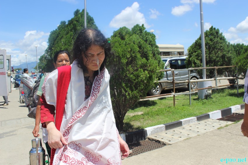 Irom Sharmila left Imphal for a court appearance at Patiala House Court, Delhi :: 27 May 2014