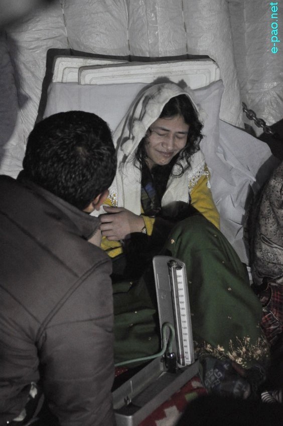 Irom Sharmila re-arrested and taken into JNIMS security ward :: 23 January 2015