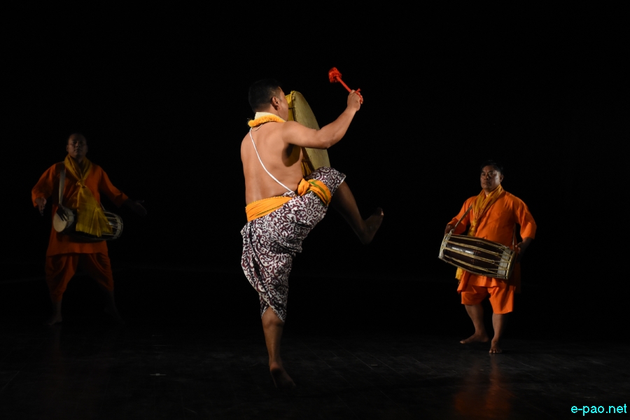 Dhol Chollom  performed at JN Dance Academy , Imphal :: 26th December 2019