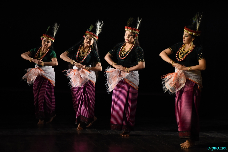 Khamba Thoibi Jagoi  performed at JN Dance Academy , Imphal :: 26th December 2019