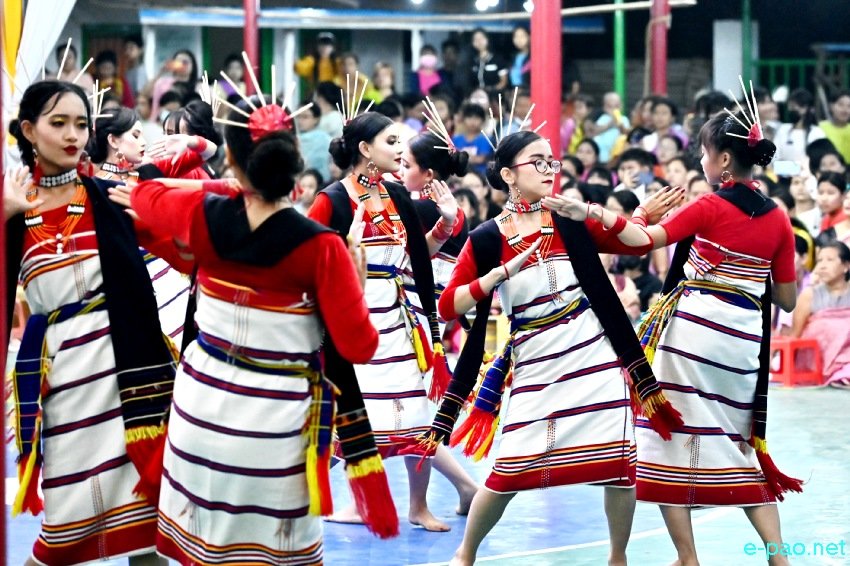 Kabui Dance Composition at Ibudhou Nongshaba Haraoba at Kwakeithel Heinou Khongnembi :: 11th June 2022