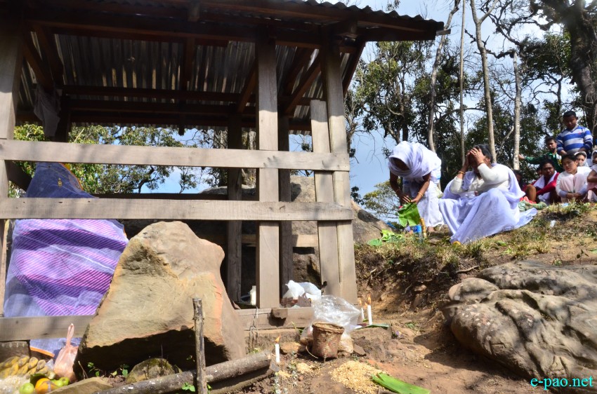 Annual ritual of Kounu Lairembi at Senjam Chirang, Konsa Khul village :: 20th Feb 2015