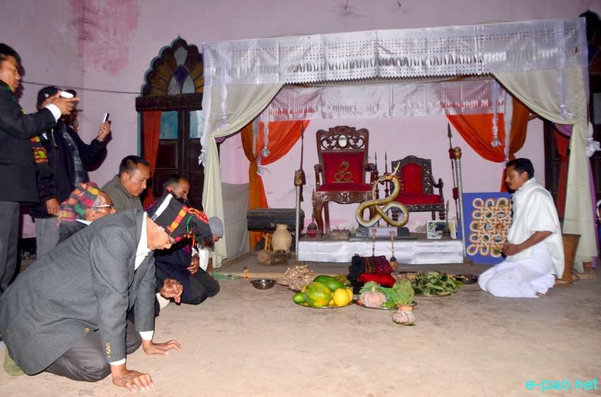 Expiation ritual at Ibudhou Pakhangba's shrine, Sana Konung for Purum community :: 13 February 2016