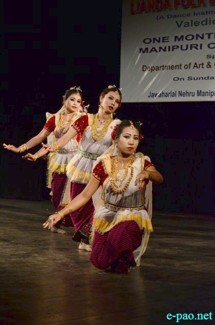 Surja Stuthy : performed by Lianda Folk and Classical Academy's Students  at JNMDA :: 12 Oct 2014