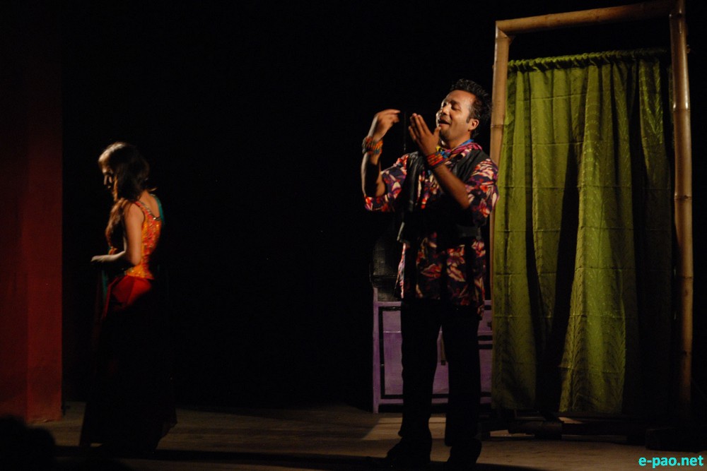 Nongmei Maru (The Bullet) : A Non-verbal/Mime Play at MDU Hall, Yaiskul :: August 03 2014