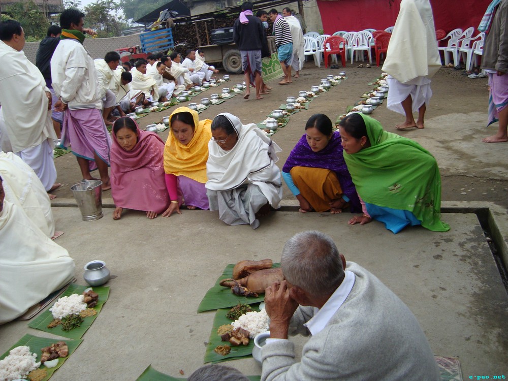 Collection of Khumin Piba of Sekmai village in Manipur :: 2013