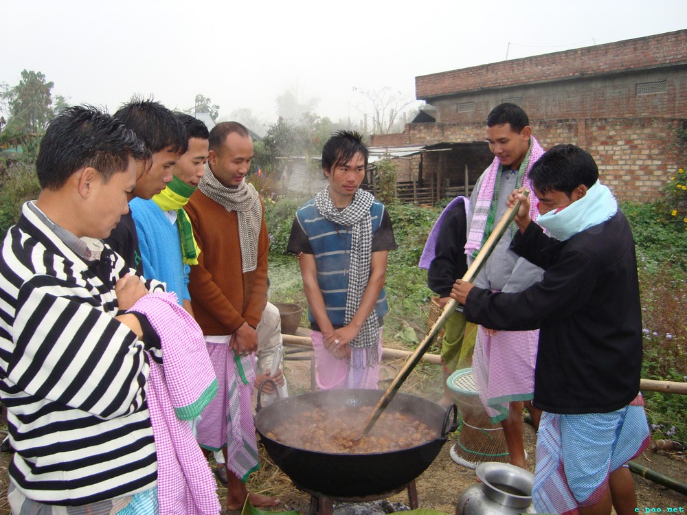 Collection of life cycle rituals of Sekmai village in Manipur :: 2013