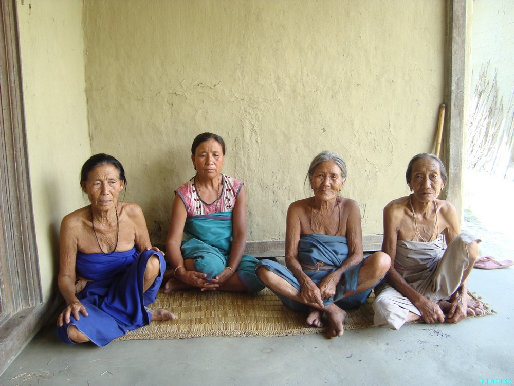 Koutruk Village wearing traditional necklace (made of Yaingang Amuba) : Important photo of Koutruk Village :: 2013