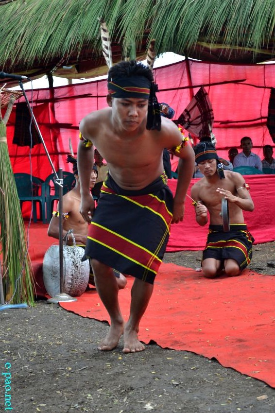 Thazing Lap 2013  - 'An Autum Festival of the Vaiphei' at Kulbung Veng, Salam Patong Village :: 27 September 2013