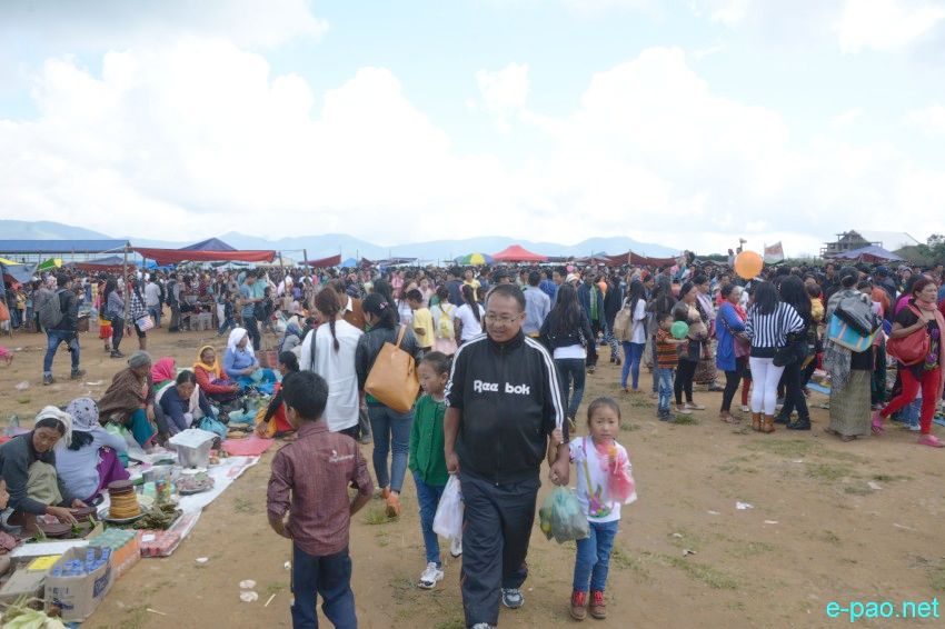 Festival of Hungpung village called Dhareo celebrated at Mini Stadium Dangrei in Ukhrul :: 17 October 2015