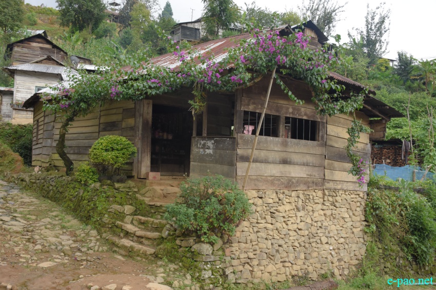 House of the Poumai tribe at Phuba Khuman village of Senapati District   :: 22nd July, 2019