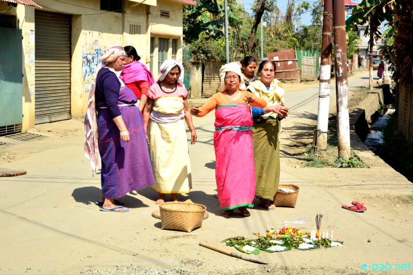 Saroi Khangba (propitiation of the evil spirits) at Imphal :: 29th February 2020