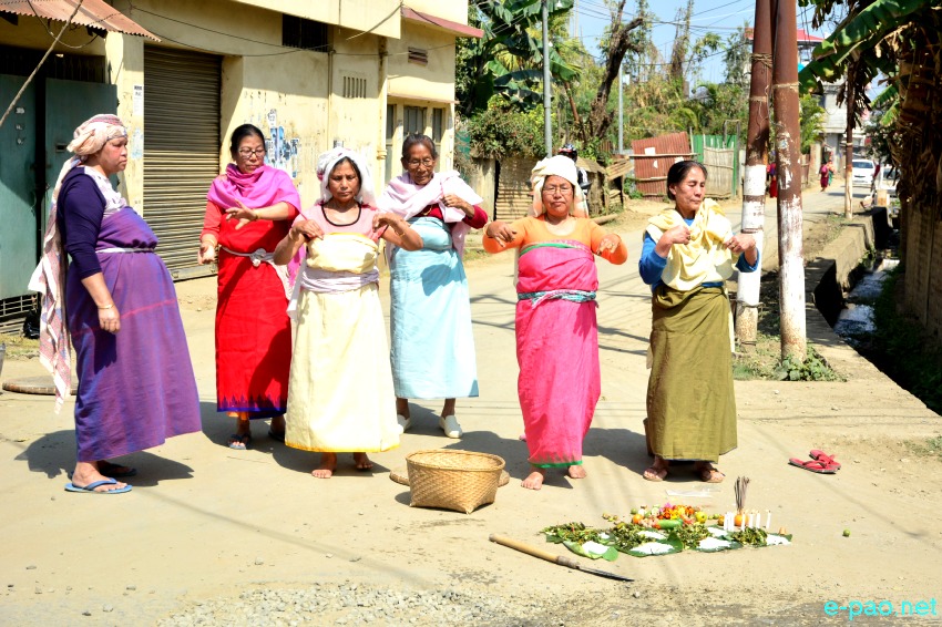 Saroi Khangba (propitiation of the evil spirits) at  Imphal :: 29th February 2020