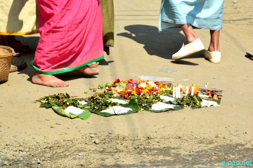 Saroi Khangba (propitiation of the evil spirits) at  Imphal :: 29th February 2020