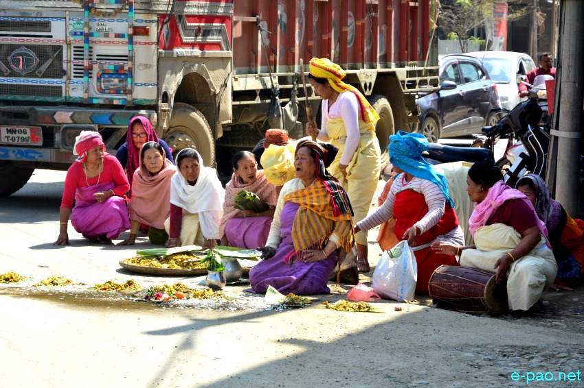 Saroi Khangba (propitiation of the evil spirits) at Imphal :: 29th February 2020