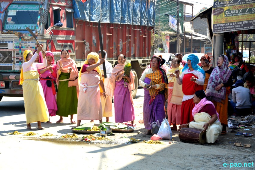 Saroi Khangba (propitiation of the evil spirits) at Imphal :: 29th February 2020