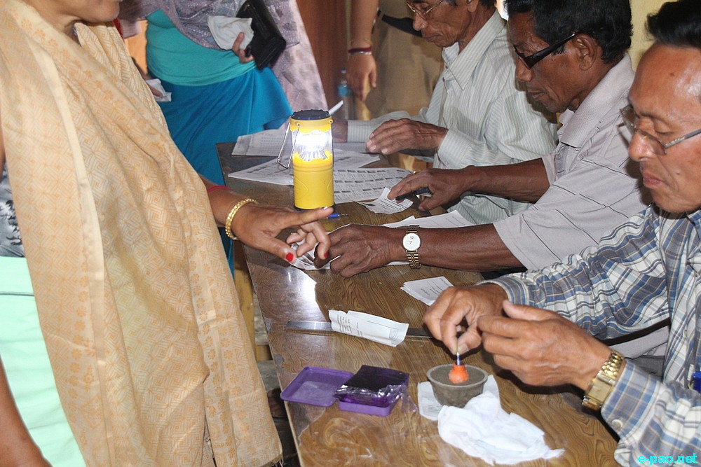 Voting for 16th Lok Sabha election 2014 for Inner Manipur Parliamentary in the heart of Imphal City :: 17  April 2014