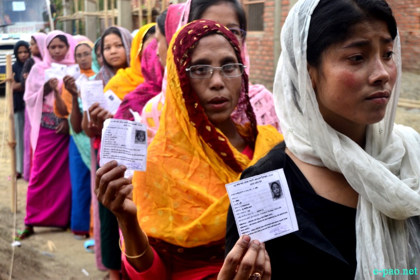 Voting for 16th Lok Sabha election 2014 for Inner Manipur Parliamentary in the heart of Imphal City :: 17  April 2014