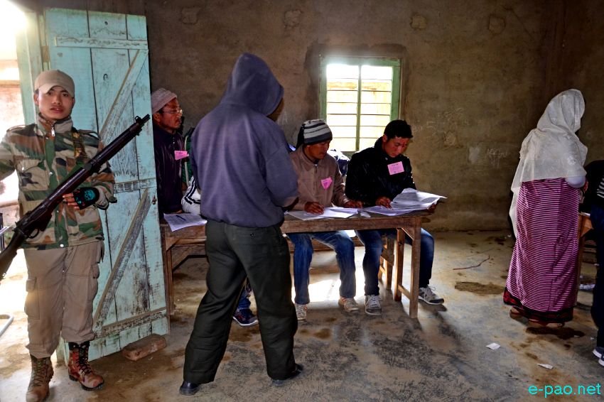 Polling for Municipal Councils and Nagar Panchayats in Manipur valley districts :: January 11 2016