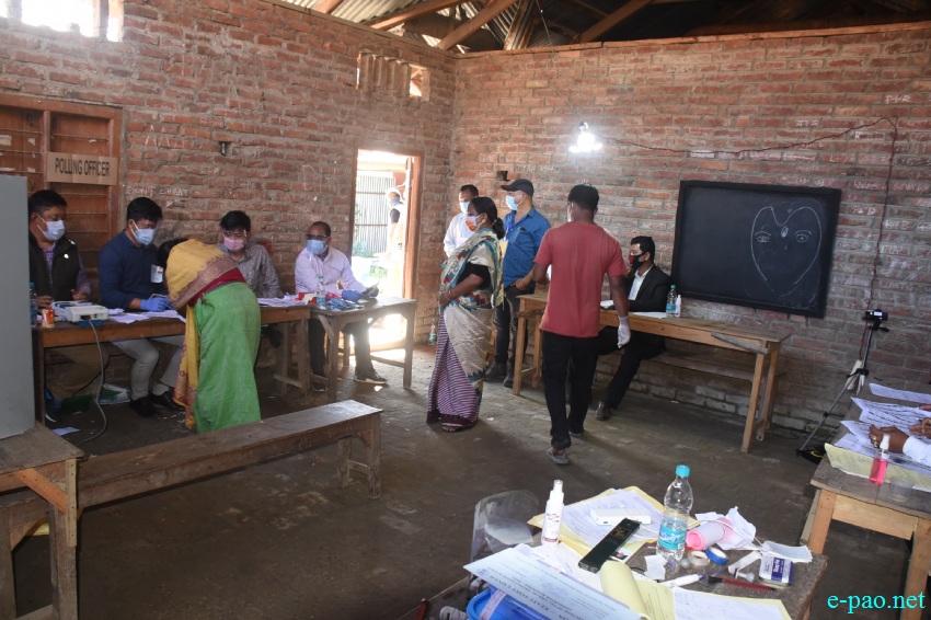 Voters at the by-election at Wangoi Constituency, Manipur :: 7th November 2020
