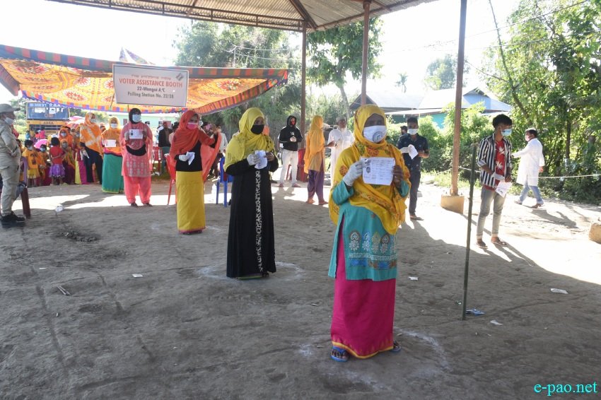 Voters at the by-election at Wangoi Constituency, Manipur :: 7th November 2020