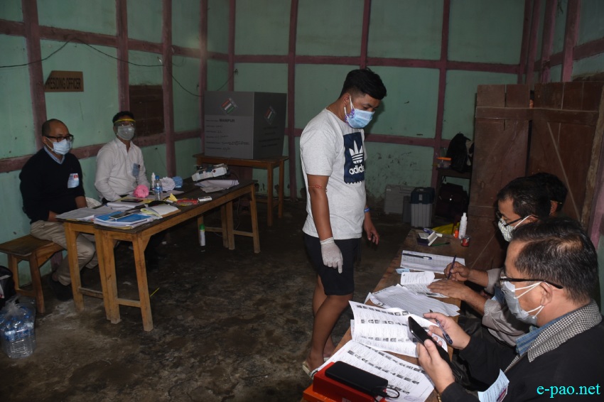 Voters at the by-election at Wangoi Constituency, Manipur :: 7th November 2020