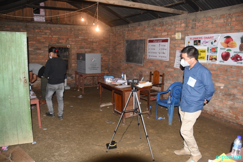 Voters at the by-election at Wangoi Constituency, Manipur :: 7th November 2020