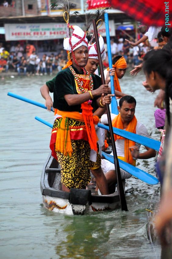 Heikru Hidongba and Hiyang Tanaba at at Bijoy Govinda, Sagolband , Imphal :: 16th September 2013