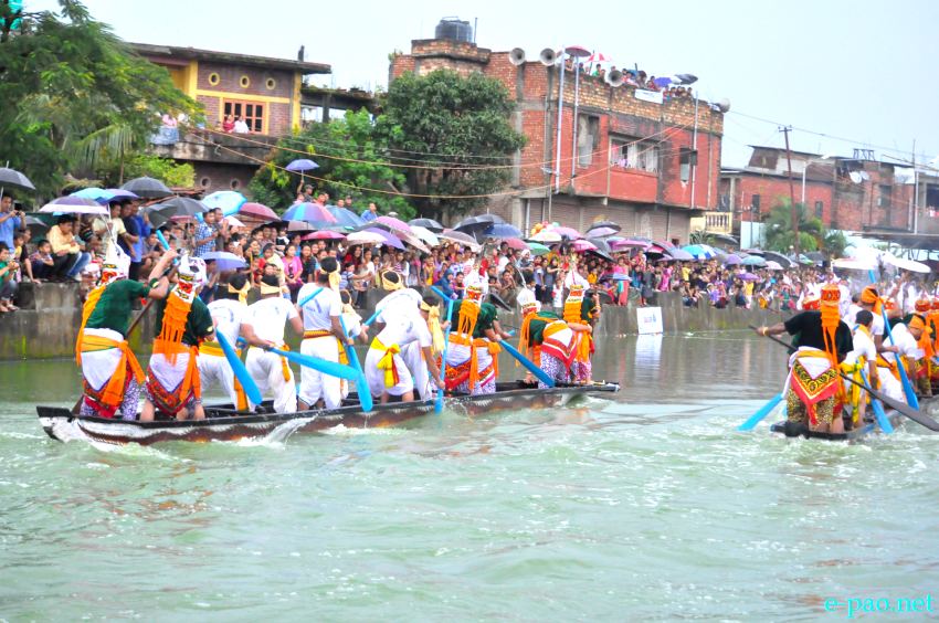 Heikru Hidongba and Hiyang Tanaba at at Bijoy Govinda, Sagolband , Imphal :: 16th September 2013