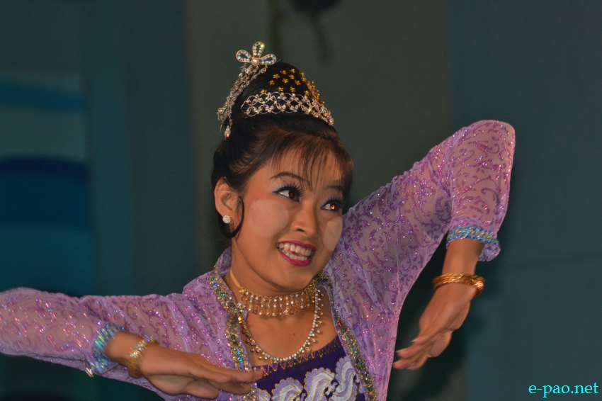 Day 3 :  Cultural programmes performed by Myanmar artistes  at BOAT  at Manipur Sangai Tourism Festival :: November 23 2013