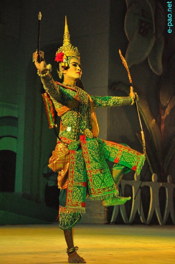Day 8 : Cultural Dance from Thailand  performance  at Manipur Sangai Tourism Festival 2013  at BOAT, Imphal :: November 28 2013