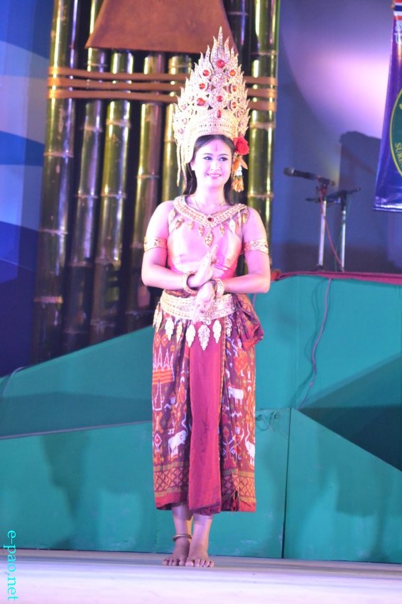 Day 8 : Cultural Dance from Thailand  performance  at Manipur Sangai Tourism Festival 2013  at BOAT, Imphal :: November 28 2013