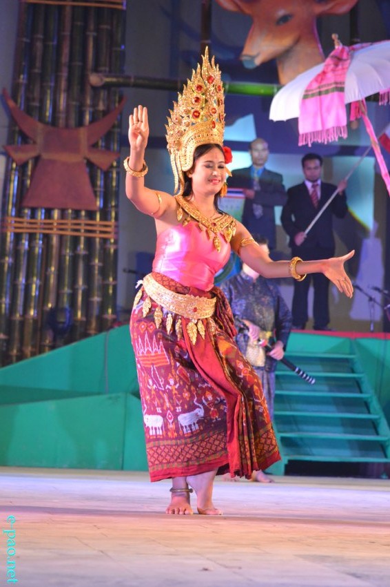 Day 8 : Cultural Dance from Thailand  performance  at Manipur Sangai Tourism Festival 2013  at BOAT, Imphal :: November 28 2013
