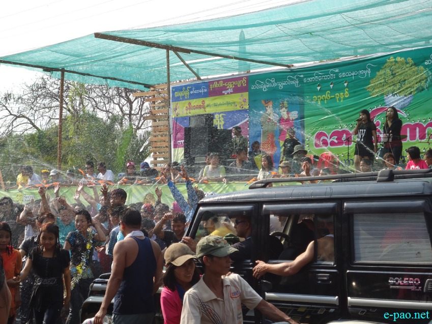The Thingyan festival (water festival) of the Myanmarese celebrated at Tamu and Namthalong :: April 15 2015