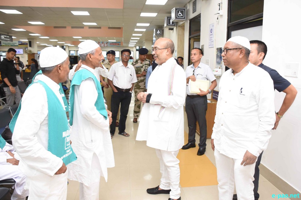 First batch of Haj pilgrims  send-off by Chief Minister N Biren Singh at  Imphal Airport :: 23 July 2019