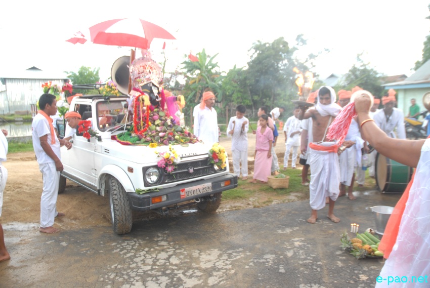New style of Kang chingba at Singjamei Makha Khongnang Pheidekpi :: July 18 2013