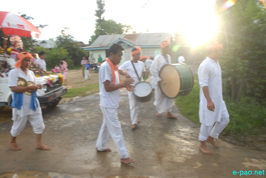 New style of Kang chingba at Singjamei Makha Khongnang Pheidekpi :: July 18 2013