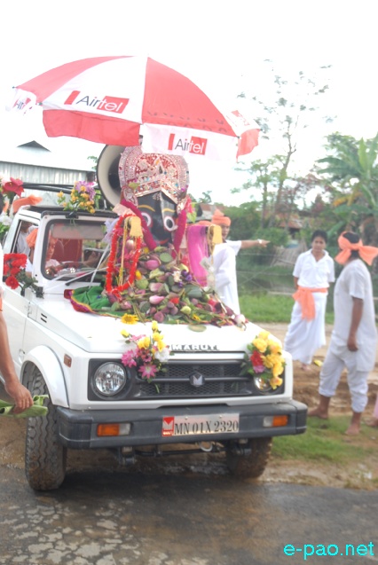 New style of Kang chingba at Singjamei Makha Khongnang Pheidekpi :: July 18 2013