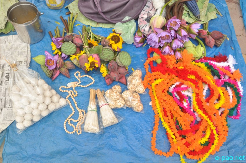 Women vendors selling items used during 'Kang Chingba'  Festival at Khwairamband Keithel, Imphal  :: June 29, 2014