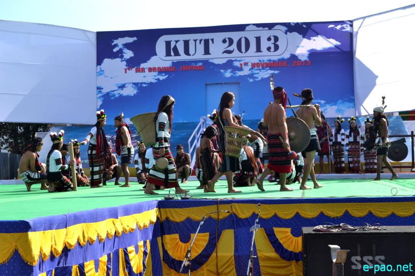 State Level Kut Festival - Chin-Kuki-Mizos Festival at 1st Manipur Rifles compound, Imphal  :: 1 November 2013