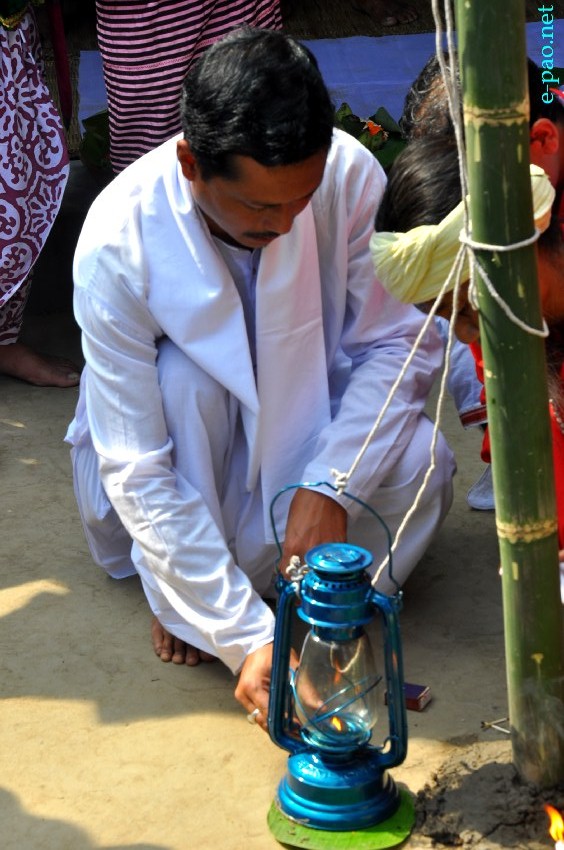 Mera Houchongba , re-affirming close bond and ties between hill and valley people at Sana Konung and Kangla :: 18 October 2013