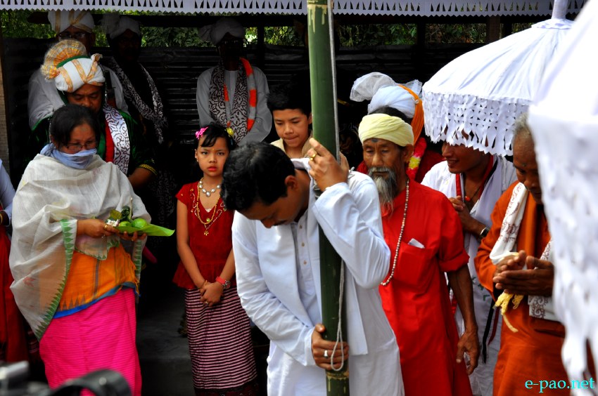 Mera Houchongba , re-affirming close bond and ties between hill and valley people at Sana Konung and Kangla :: 18 October 2013