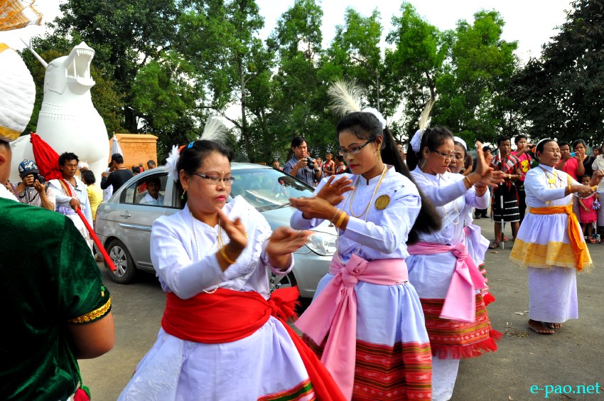 Mera Houchongba , re-affirming close bond and ties between hill and valley people at Sana Konung and Kangla :: 18 October 2013
