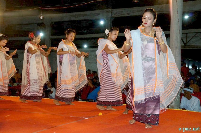 Cultural programmes at Mera Houchongba , re-affirming close bond and ties between hill and valley :: 18 October 2013