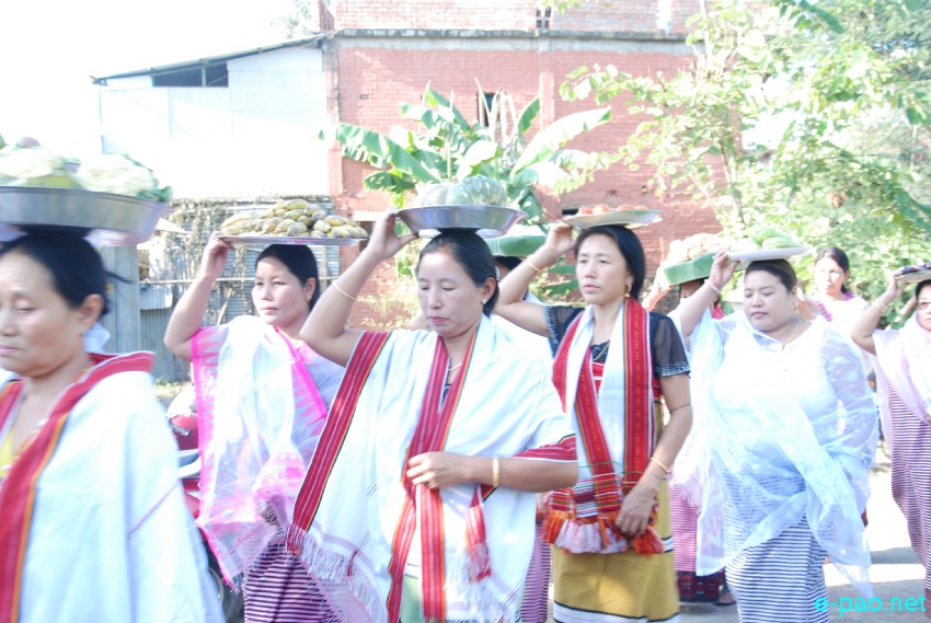 Mera Houchongba , re-affirming close bond and ties between hill and valley people at Konung :: 8 Oct 2014