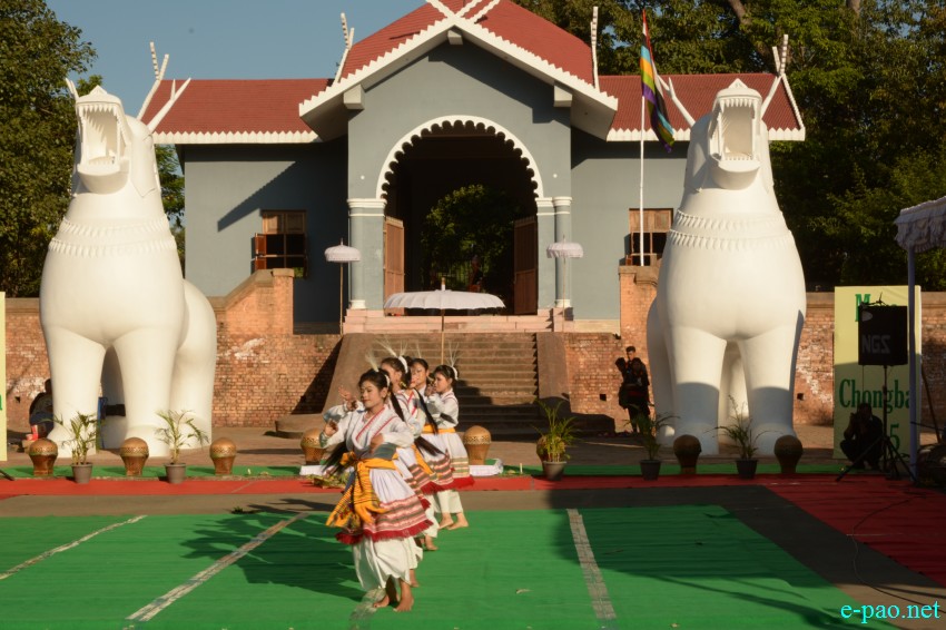 Cultural programme of different communities and indigenous game performed at Mera Houchongba at Kangla :: 27 October 2015