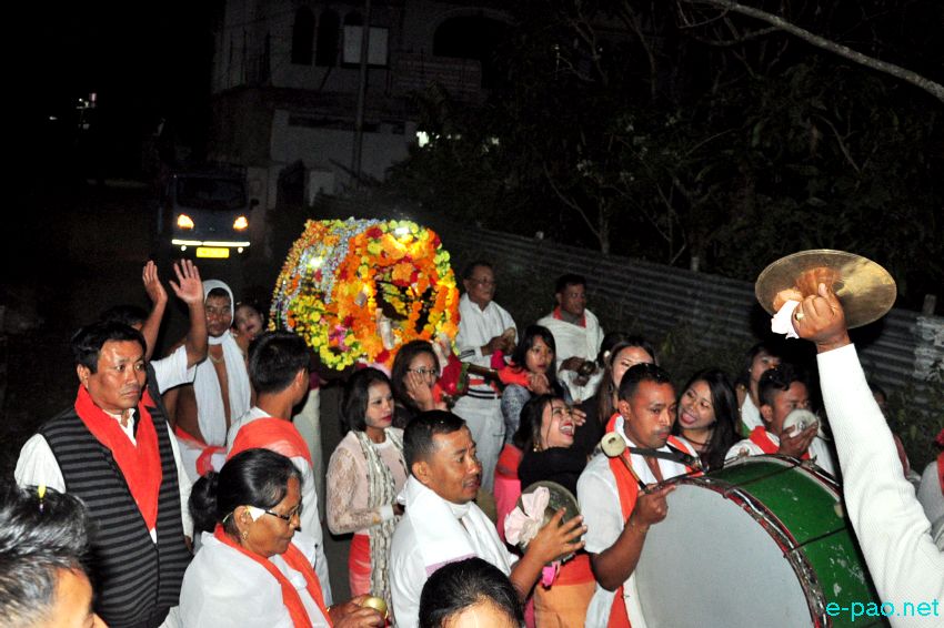 Devotees celebrating Hari Uthang - Kang Chingba at Keishampat :: 12 November , 2016
