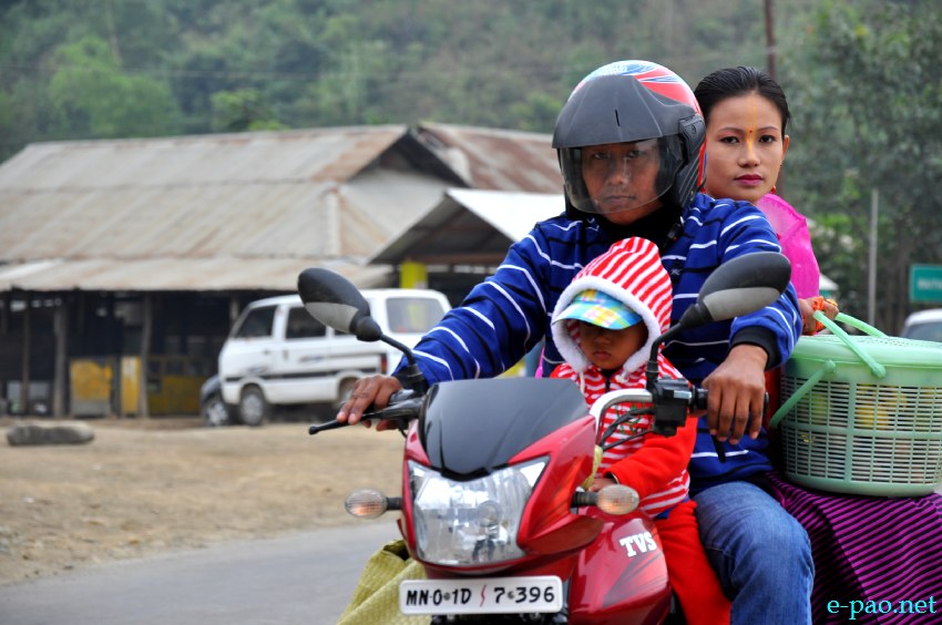 Ningols on the way to her mapam lamdam on Ningol Chakkouba at various places in Imphal :: November 05 2013