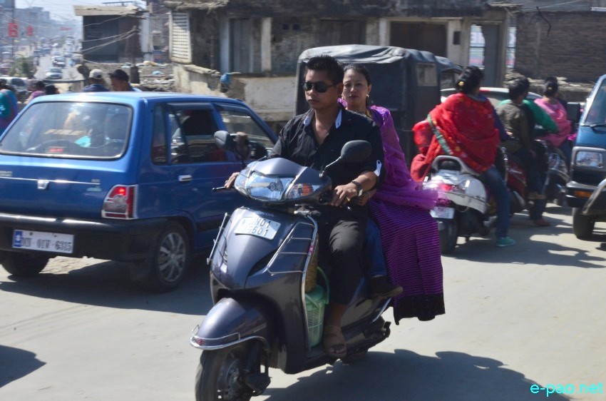 Ningols on the way to her mapam lamdam on Ningol Chakkouba :: October 25 2014
