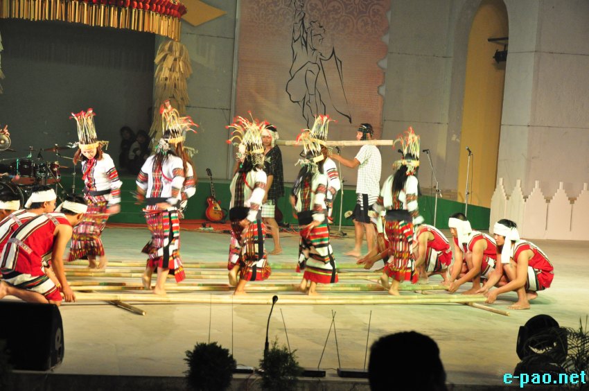 Day 5: Sangai Festival 2014 : Cultural performance from Churachandpur District at BOAT :: November 25 2014